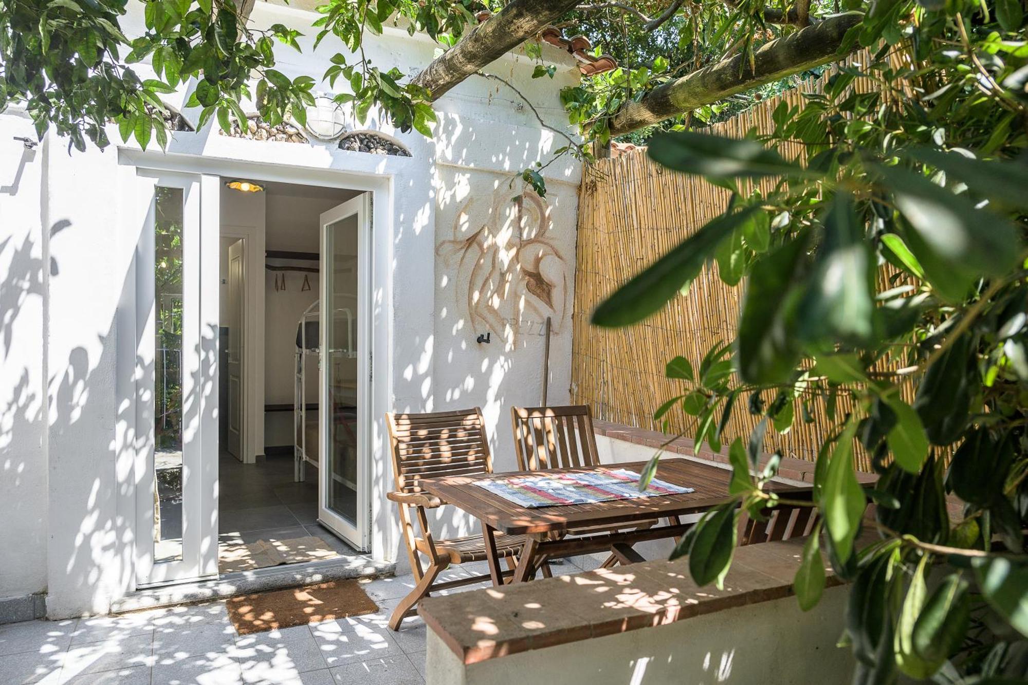 La Rosa Dei Venti Aparthotel Procida Exterior foto